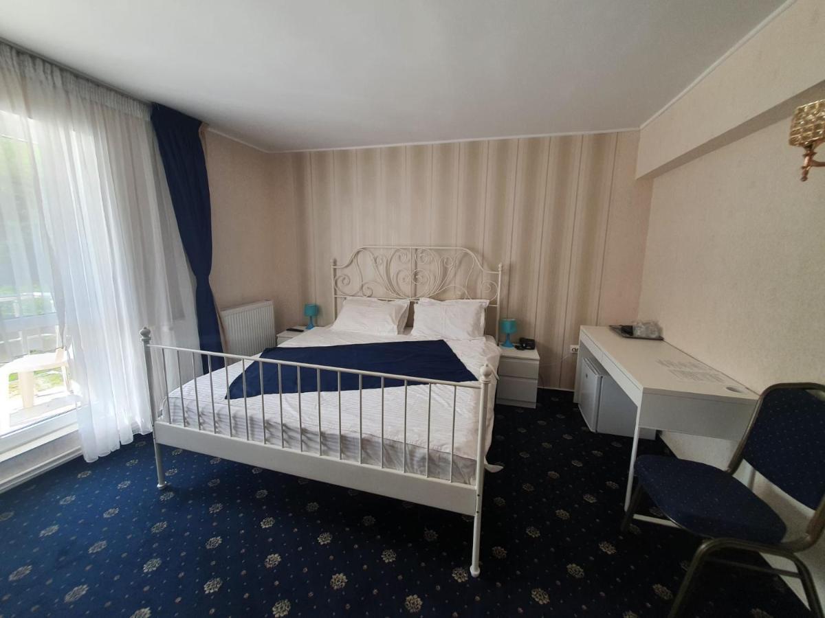 Hotel Green Palace Sinaia Luaran gambar