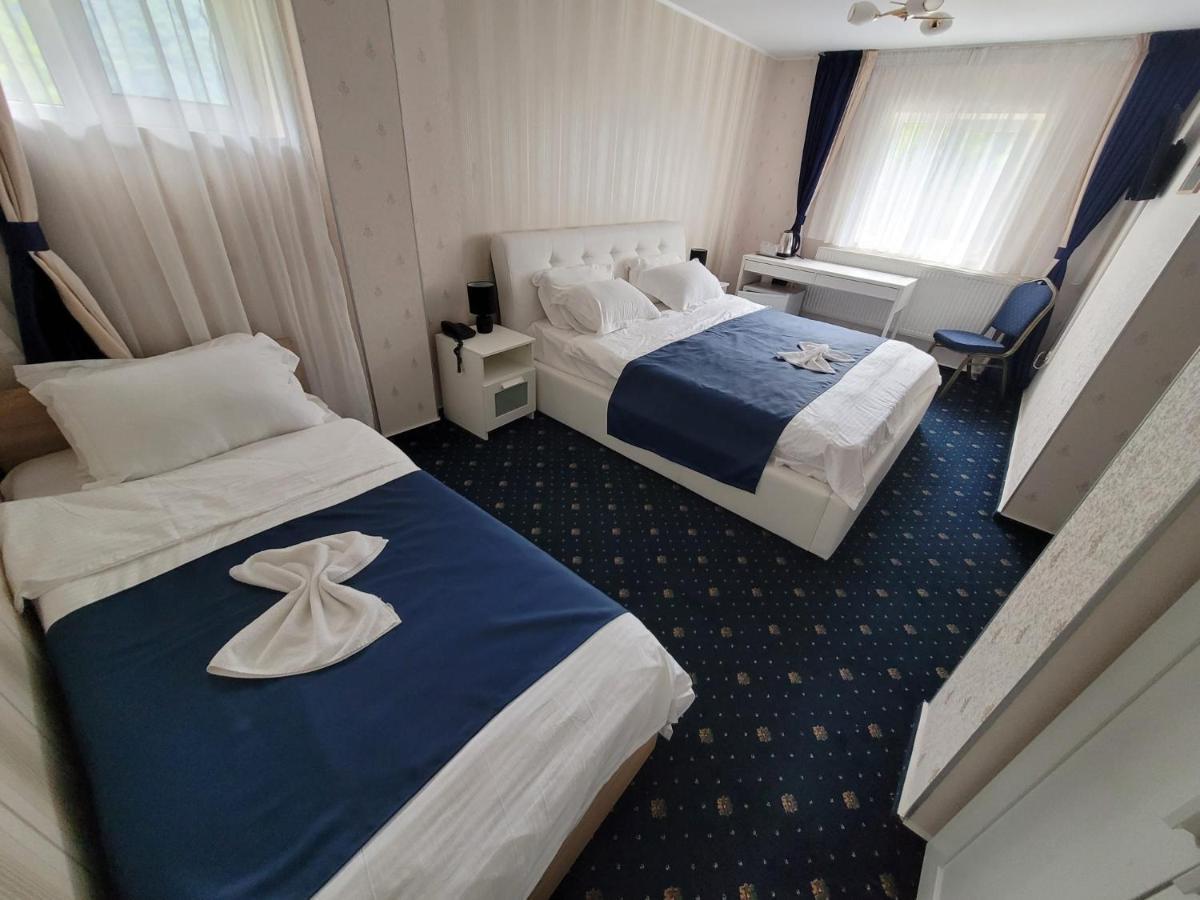 Hotel Green Palace Sinaia Luaran gambar