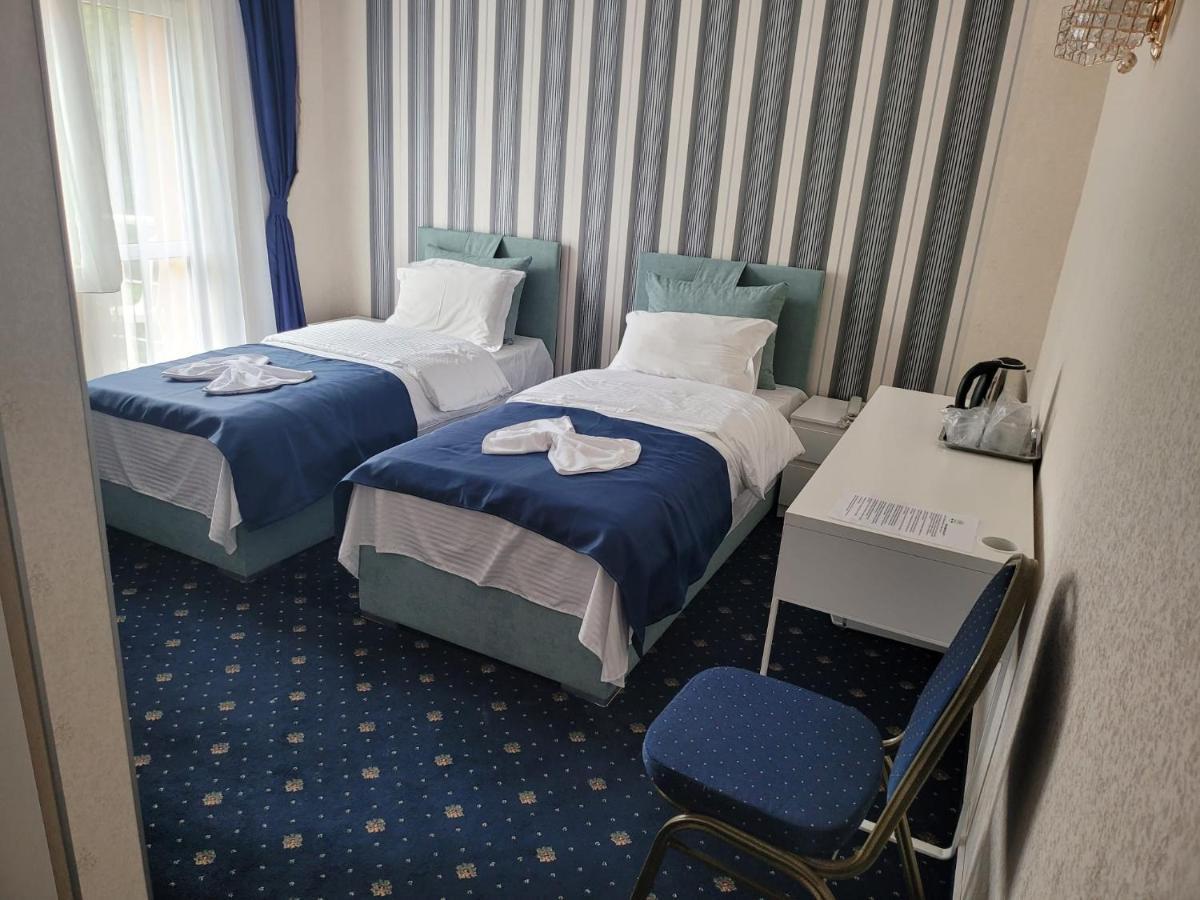 Hotel Green Palace Sinaia Luaran gambar