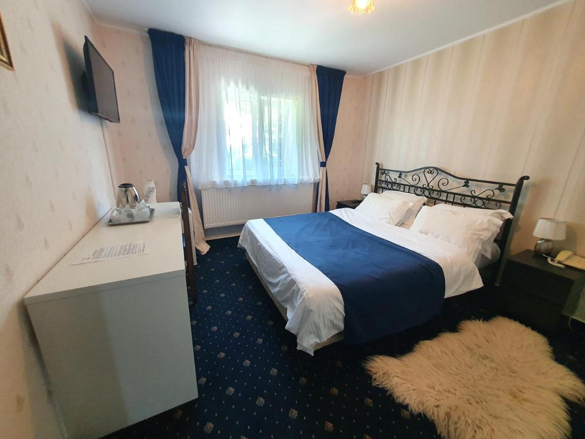 Hotel Green Palace Sinaia Luaran gambar