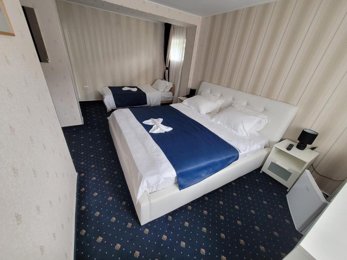 Hotel Green Palace Sinaia Luaran gambar