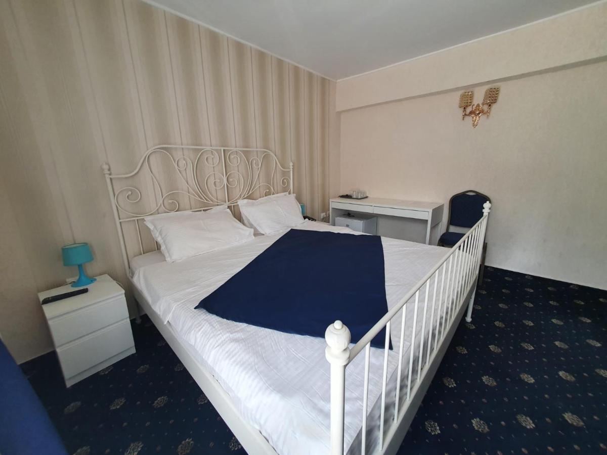 Hotel Green Palace Sinaia Luaran gambar